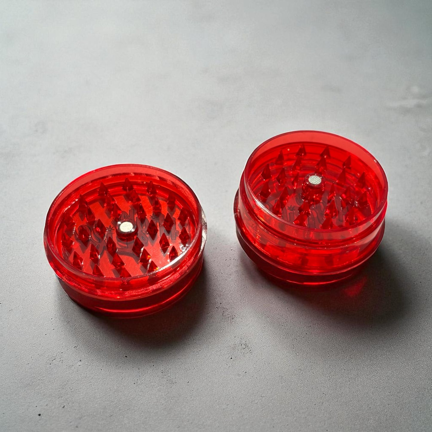 Red High Life Shark Teeth Grinders (3 Parts)