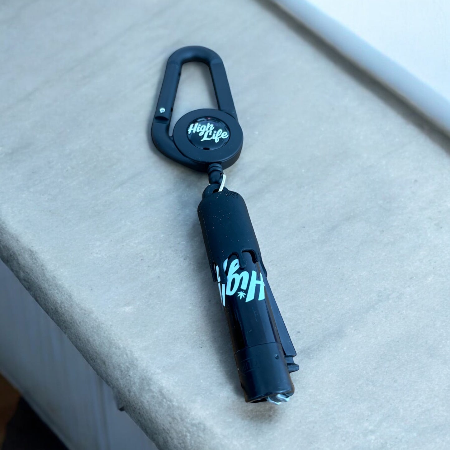 High Life Lighter/Leash - Black Bundle